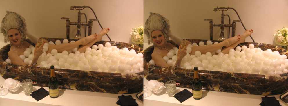 bubblebath1.jpg (31566 bytes)